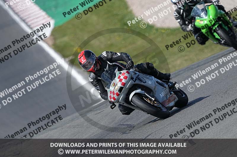 donington no limits trackday;donington park photographs;donington trackday photographs;no limits trackdays;peter wileman photography;trackday digital images;trackday photos